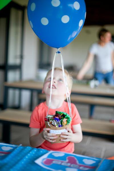 Kids part idea hot air balloon party pack