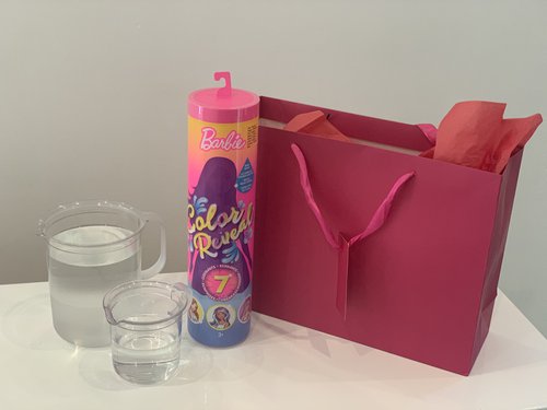 Barbie Color Reveal Doll with 7 Surprises: Water Reveals Doll's Look &  Creates Color Change on Face & Sculpted Hair; 4 Mystery Bags Contain  Surprise