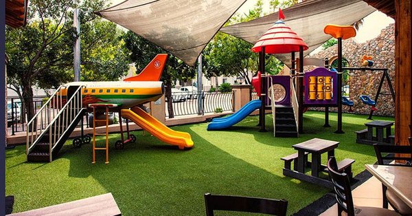 Papachinos - Child Friendly Restaurant - Silverlakes