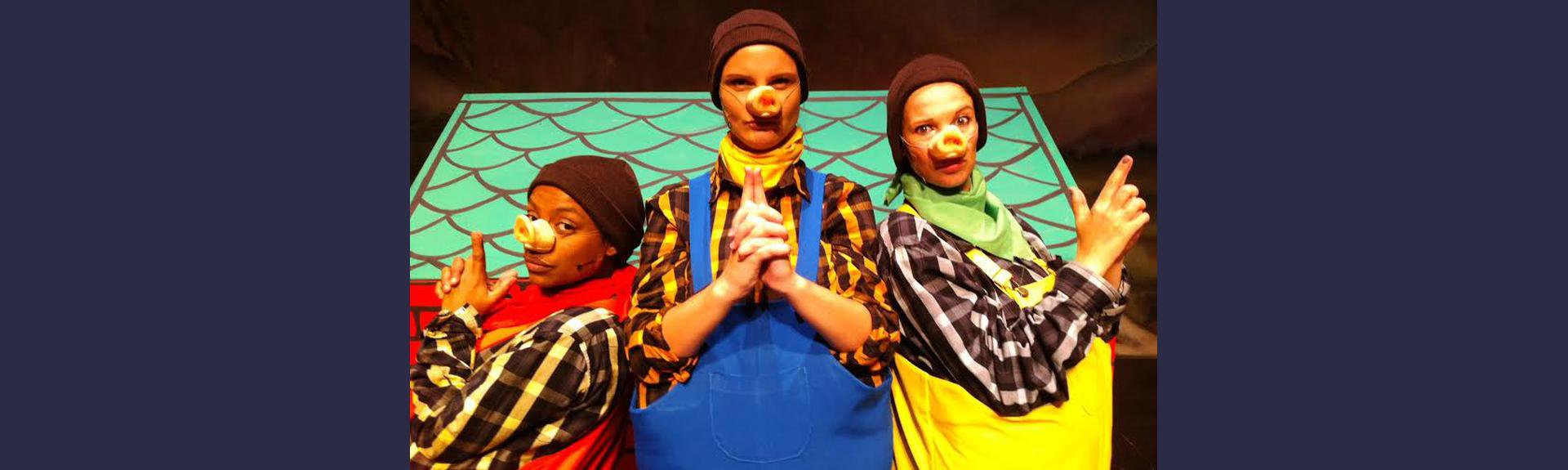 The Three Little Pigs at the Nassau Theatre