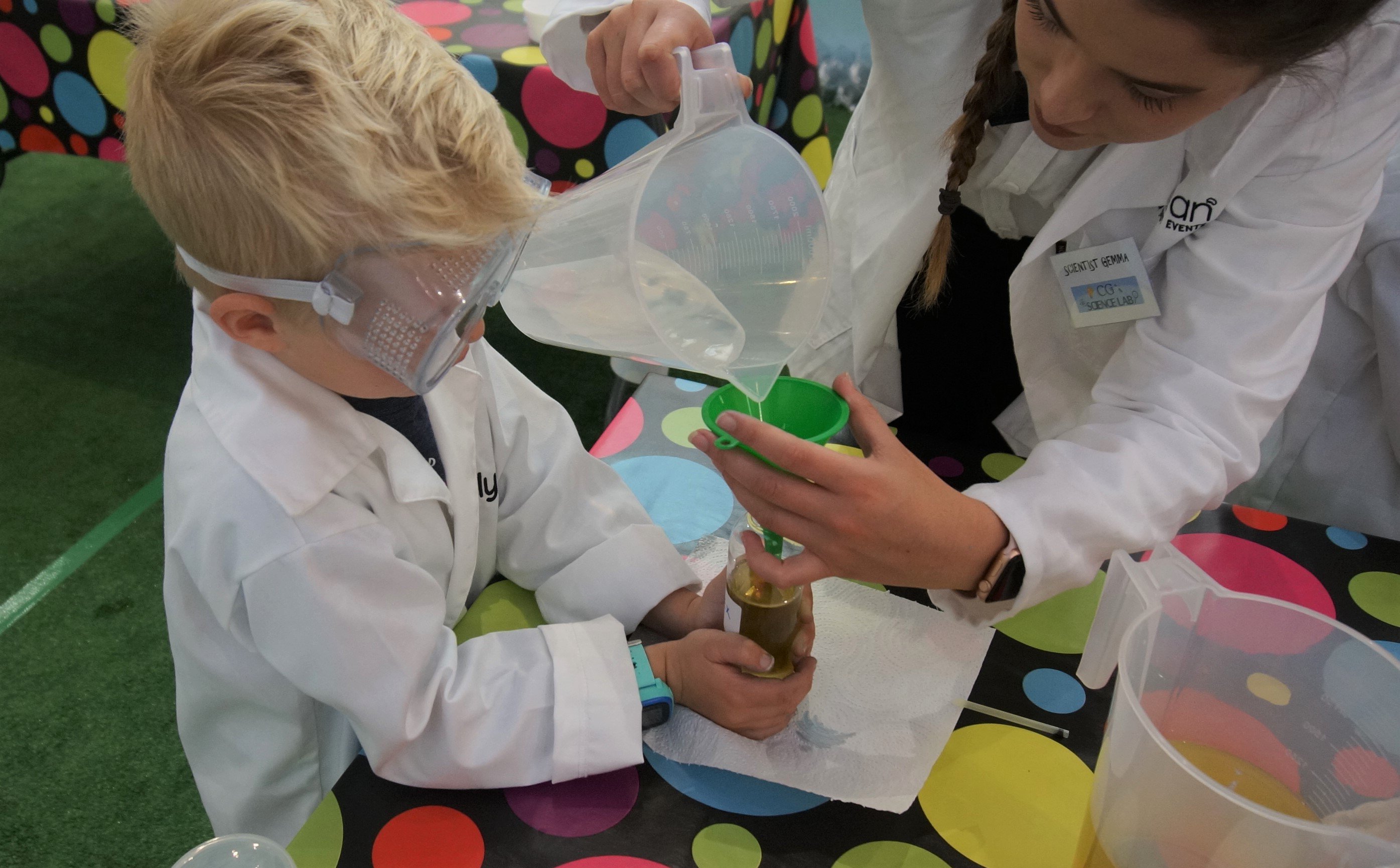 Review: Science Lab Workshop at Capegate Shopping Centre