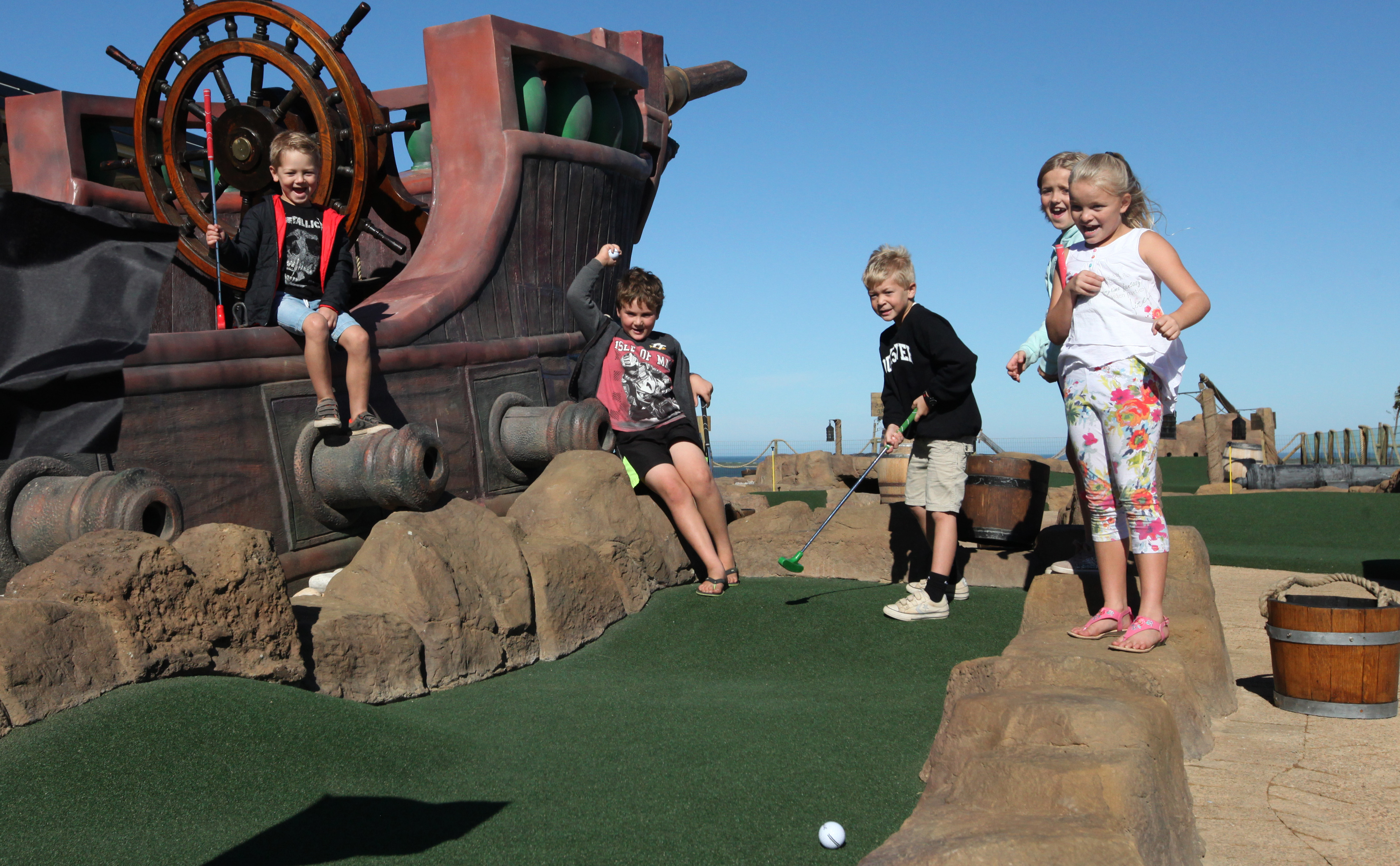 Win a Family Day at Pirate Adventure Golf and Splash Pad @BenguelaCove