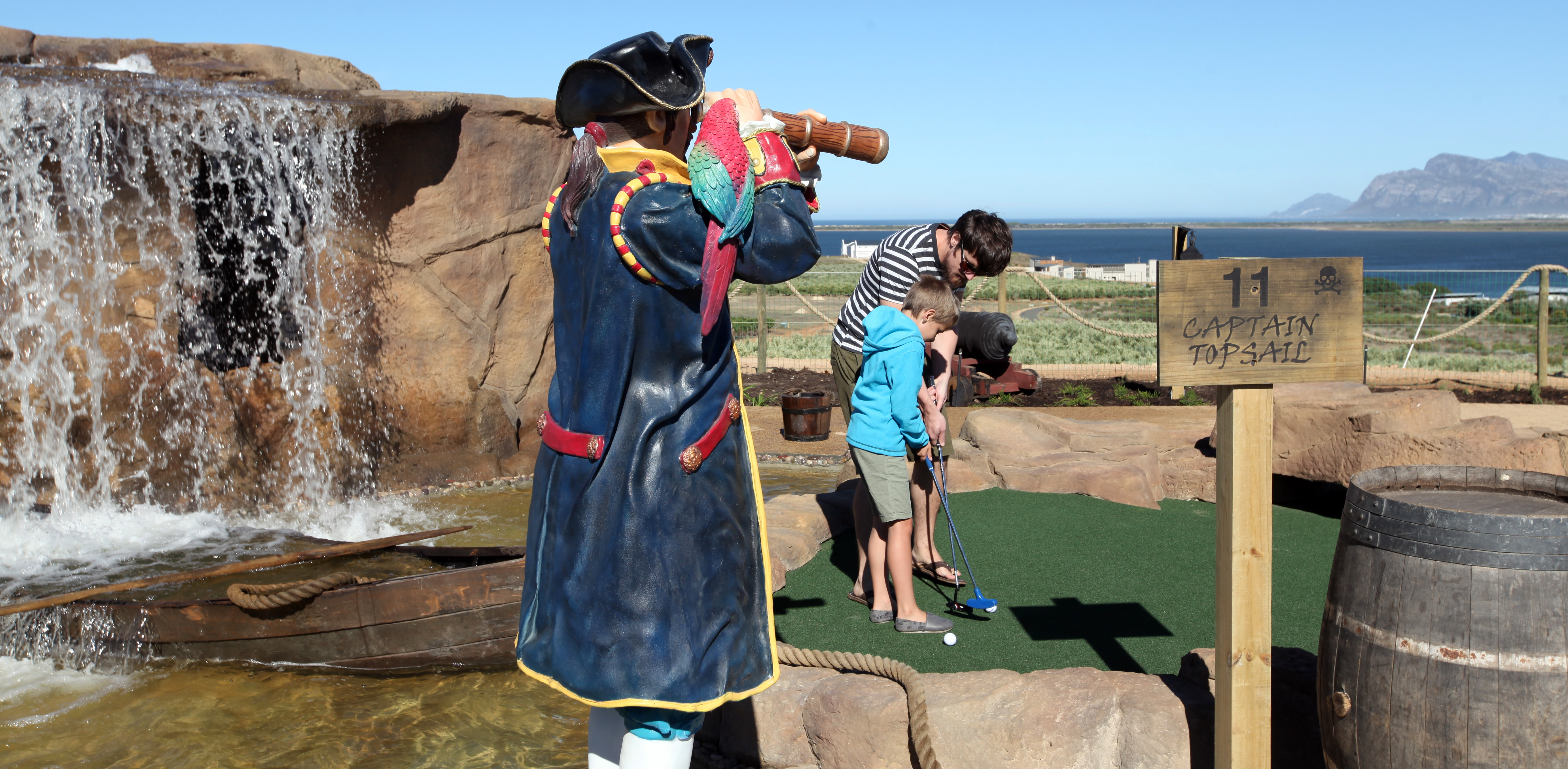 WIN a Family Day of FUN at Pirate Adventure Golf and Splash Pad @BenguelaCove